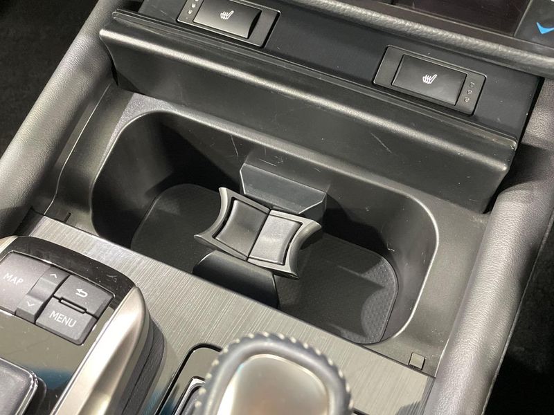 2015 Lexus GS DAA-AWL10 (UW-6a9e29c4e0fa6)[28]