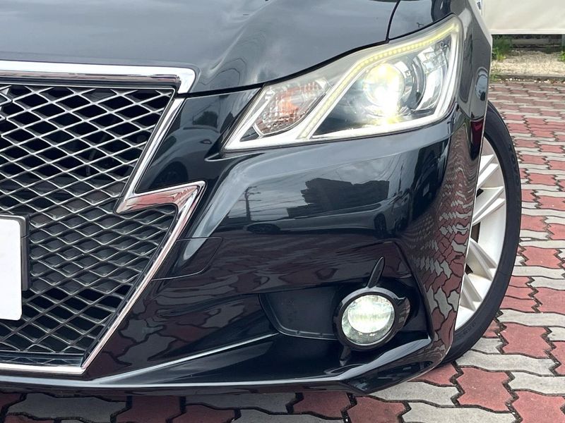 2013 Toyota Crown Hybrid DAA-AWS210 (UW-6a9e29c5a5d18)[13]