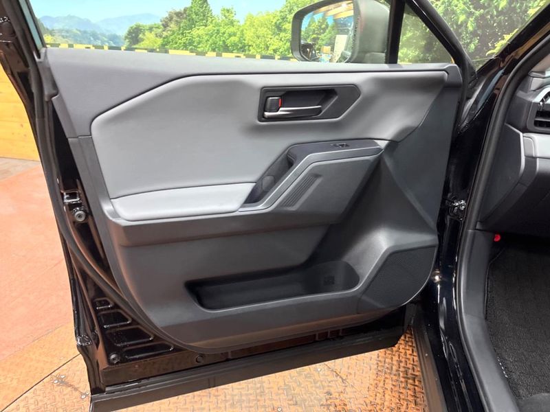 2026 Toyota RAV4 6AA-AXAN64 (UW-6a9e29d023ece)[6]