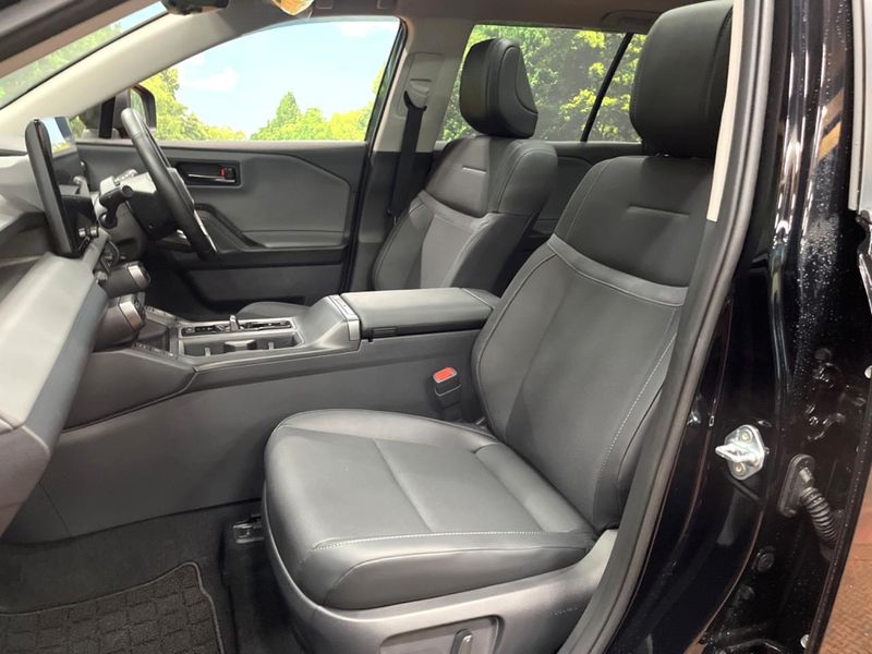 2026 Toyota RAV4 6AA-AXAN64 (UW-6a9e29d023ece)[5]