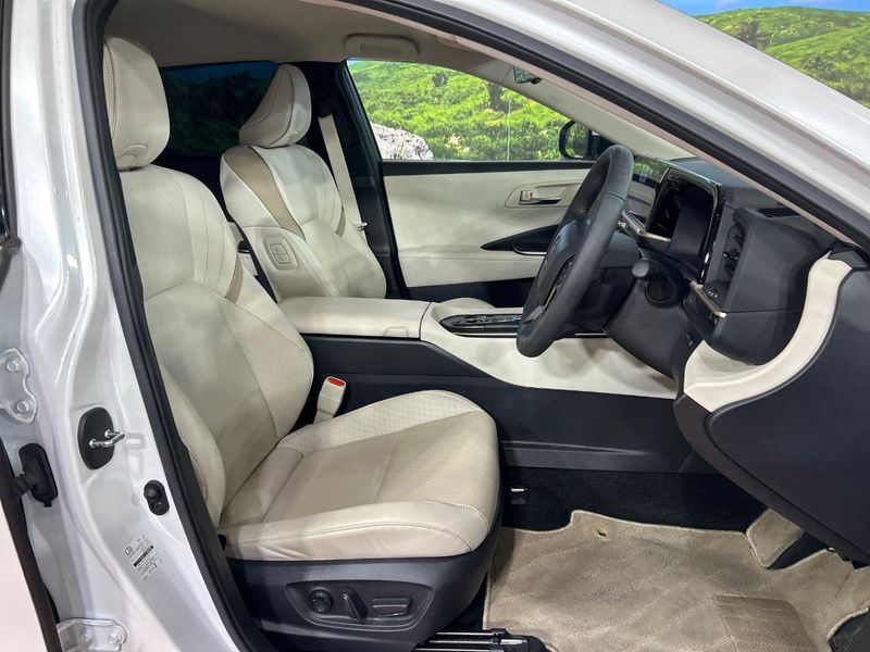 2022 Toyota Crown Crossover 6AA-AZSH35 (UW-6a9e29ecb9736)[22]
