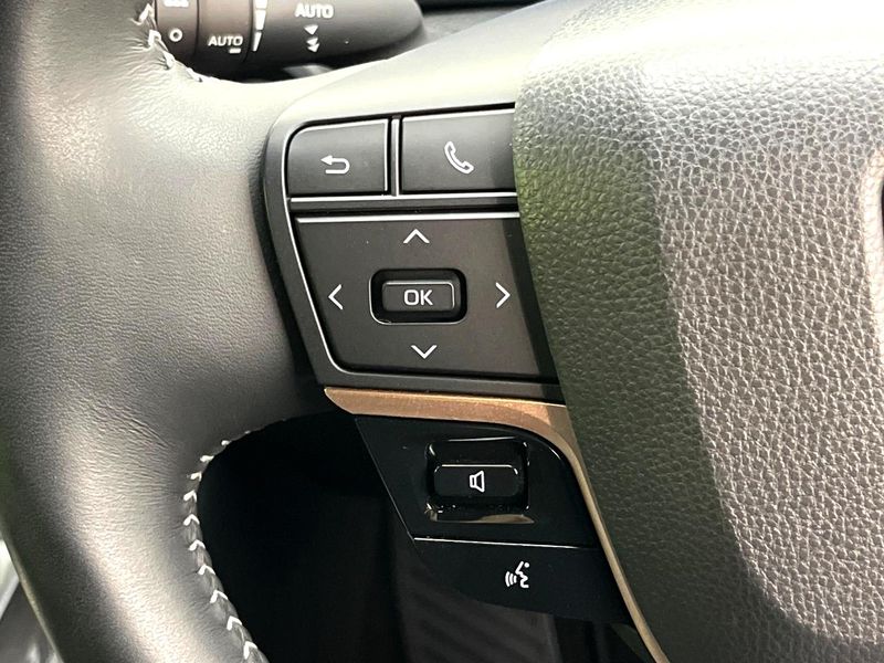 2024 Toyota Crown Sports 6AA-AZSH36W (UW-6a9e29f13e98f)[22]