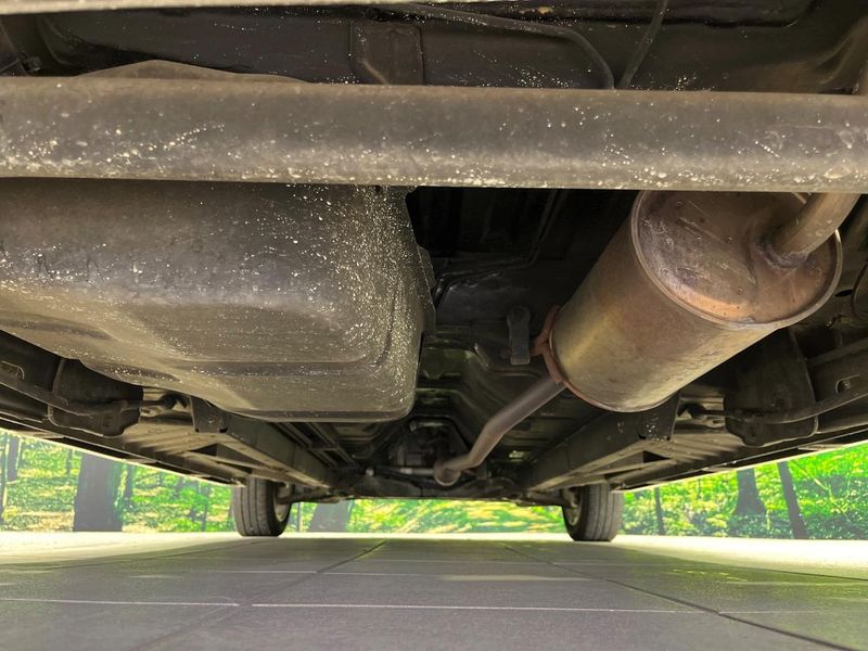 2016 Mitsubishi eK Space Custom DBA-B11A (UW-6a9e29f5afc28)[21]