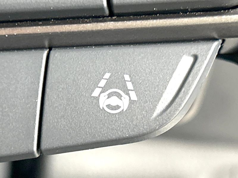 2024 Honda WR-V 5BA-DG5 (UW-6a9e2a3fa84f6)[23]