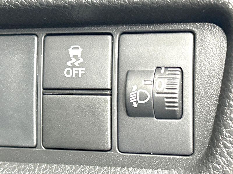 2024 Honda WR-V 5BA-DG5 (UW-6a9e2a3fa84f6)[18]