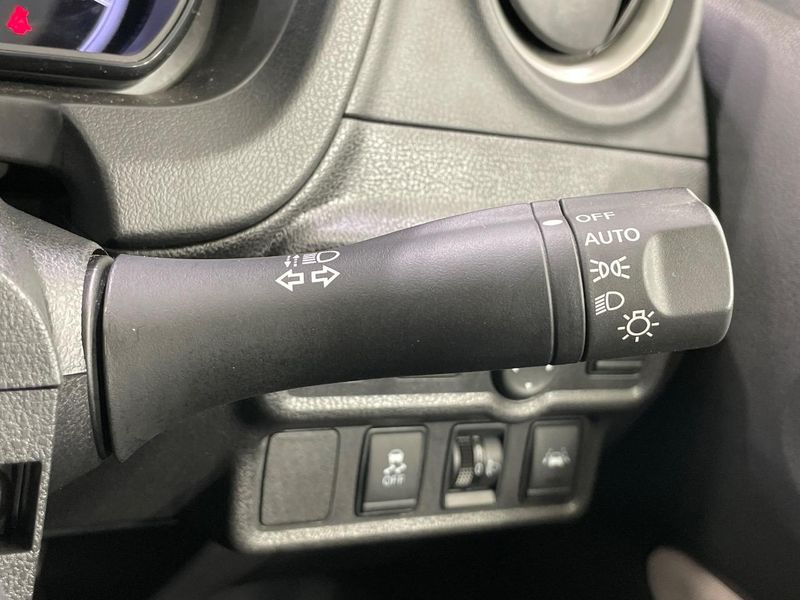 2019 Nissan Note DBA-E12 (UW-6a9e2a53d671e)[7]