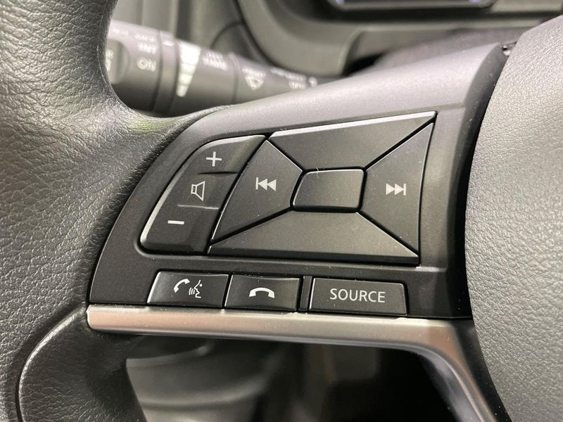 2019 Nissan Note DBA-E12 (UW-6a9e2a53d671e)[5]