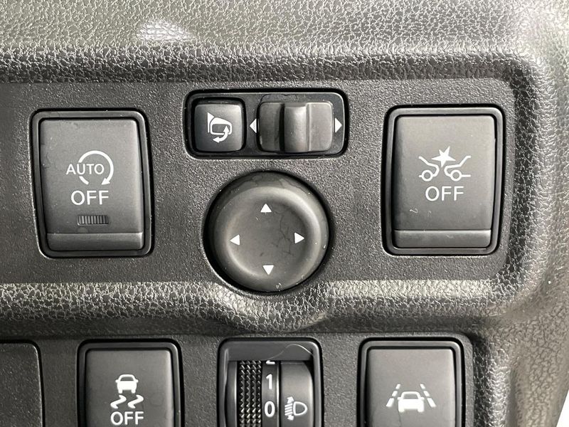 2019 Nissan Note DBA-E12 (UW-6a9e2a53d671e)[8]