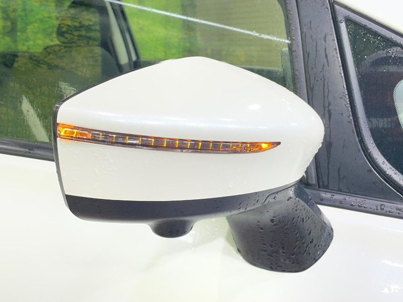 2019 Nissan Note DBA-E12 (UW-6a9e2a53d671e)[25]