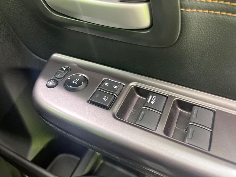 2019 Honda Freed hybrid 6AA-GB8 (UW-6a9e2a6c251be)[25]
