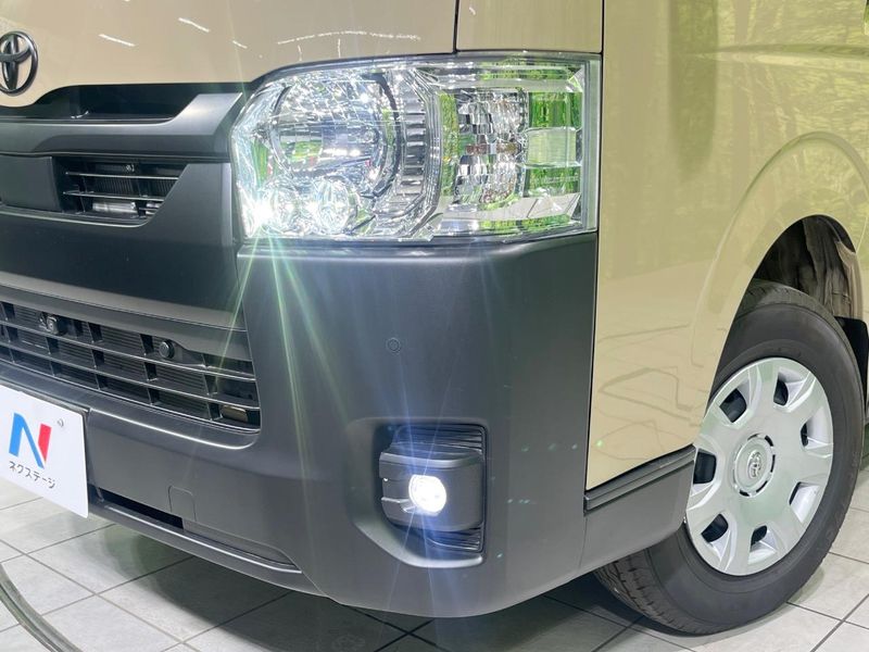 2025 Toyota Hiace Van 3DF-GDH206V (UW-6a9e2a704b5fb)[17]