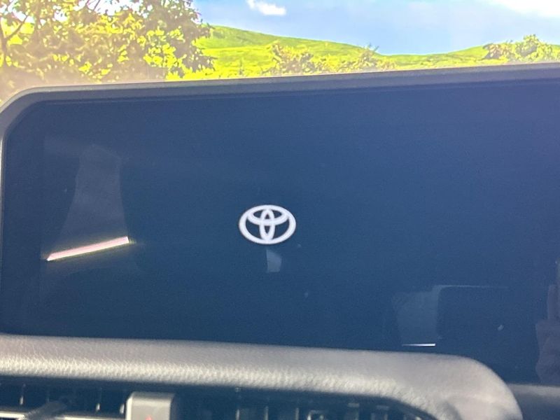 2025 Toyota Land Cruiser 250 3DA-GDJ250W (UW-6a9e2a72df9d0)[26]