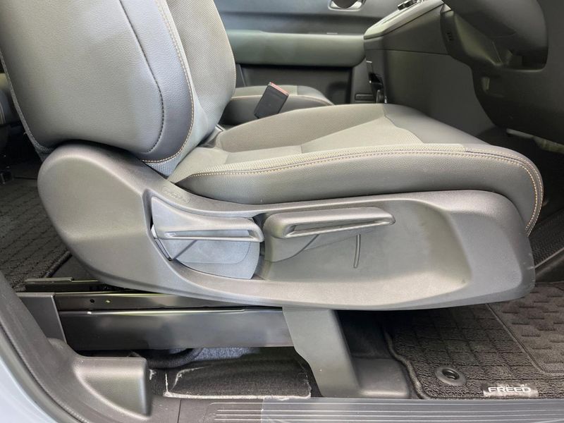 2025 Honda Freed 6AA-GT6 (UW-6a9e2aa2aa3d1)[18]