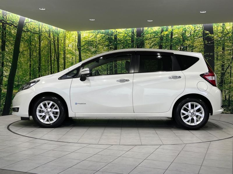 2020 Nissan Note DAA-HE12 (UW-6a9e2abc33cc3)[18]