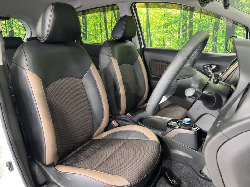 2020 Nissan Note DAA-HE12 (UW-6a9e2abc33cc3)[12]