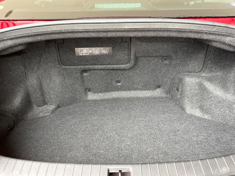 2014 Nissan Skyline DAA-HV37 (UW-6a9e2ad86c09d)[15]