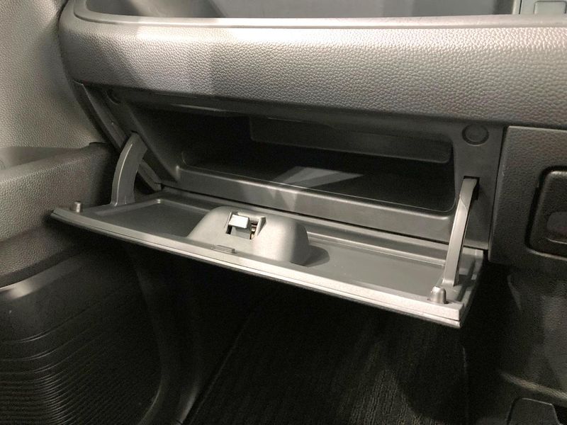 2022 Honda N-BOX CUSTOM 6BA-JF3 (UW-6a9e2b164a712)[23]