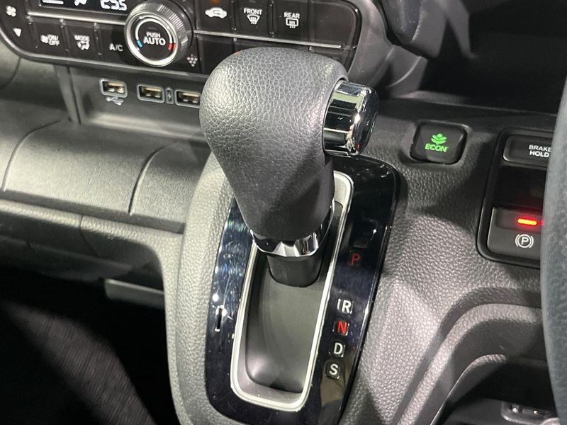 2020 Honda N-WGN Custom 6BA-JH3 (UW-6a9e2b423a155)[17]