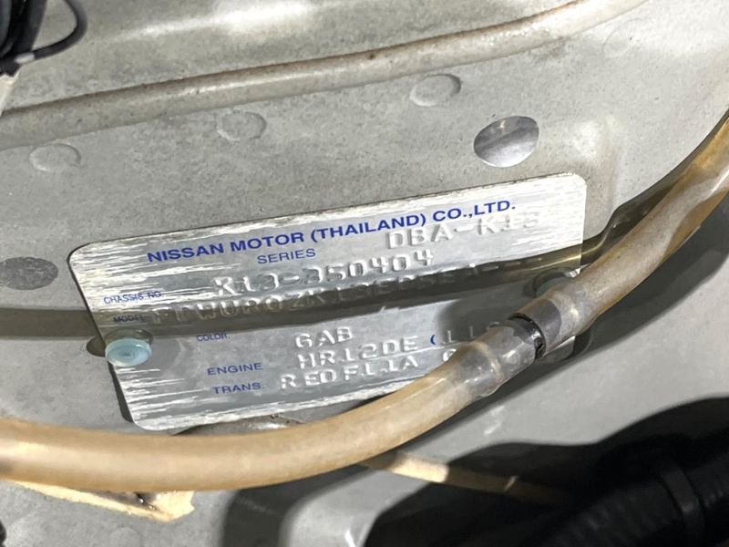 2011 Nissan March DBA-K13 (UW-6a9e2b4961349)[1]