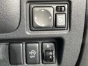 2011 Nissan March DBA-K13 (UW-6a9e2b4961349)[10]