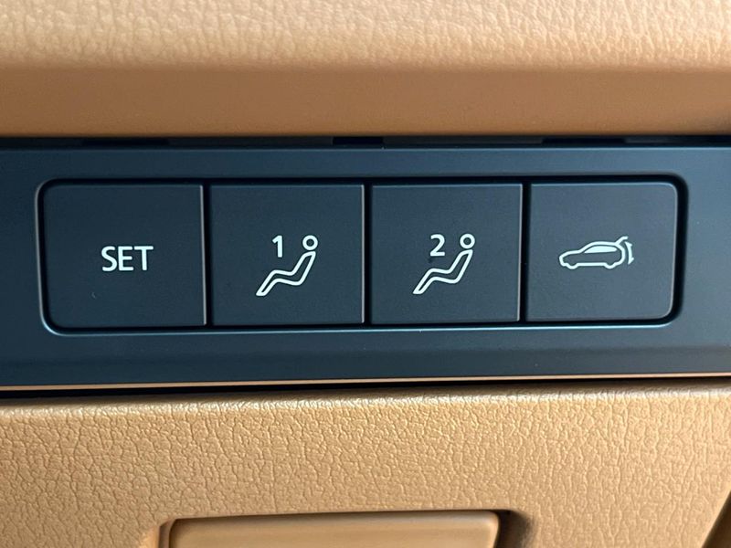 2023 Mazda CX-60 5LA-KH5S3P (UW-6a9e2b61d8b3d)[29]