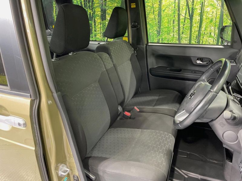 2016 Daihatsu Wake DBA-LA700S (UW-6a9e2b9d44018)[26]