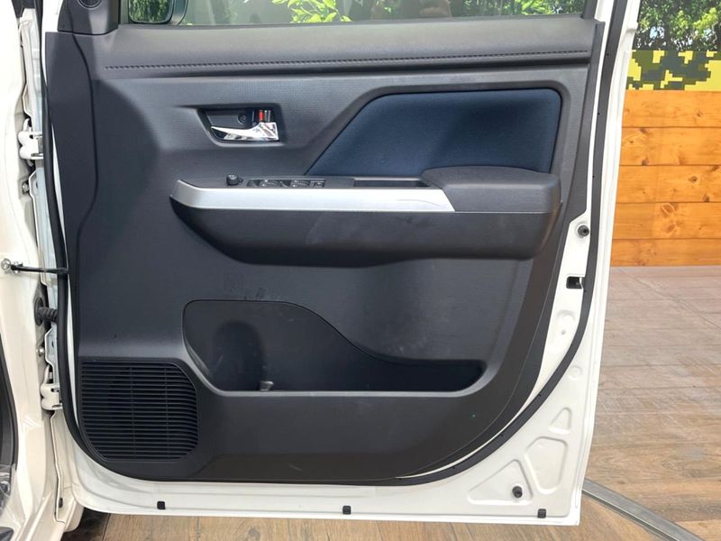 2021 Toyota Roomy 5BA-M900A (UW-6a9e2bc3e2553)[17]