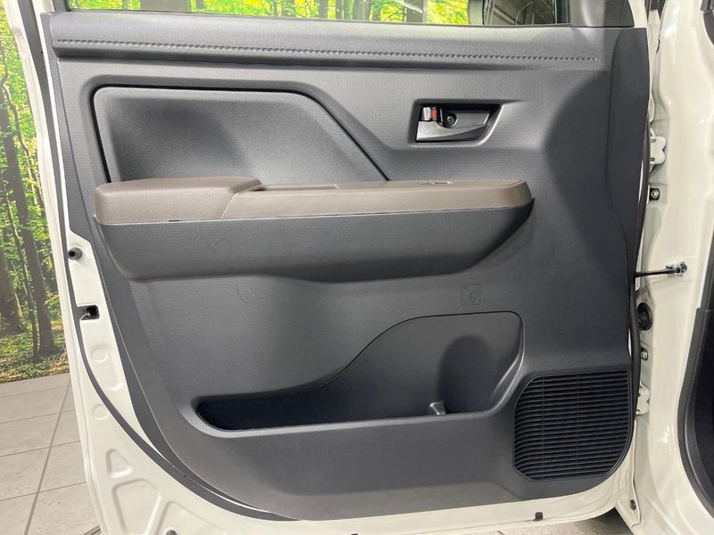 2023 Toyota Roomy 5BA-M910A (UW-6a9e2bd06bd56)[27]