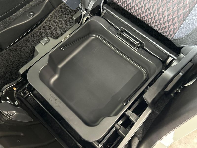 2024 Suzuki Solio Bandit 5AA-MA37S (UW-6a9e2bd7b4c83)[5]