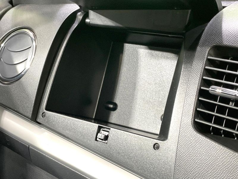 2011 Suzuki Wagon R Stingray DBA-MH23S (UW-6a9e2bedb47dd)[22]