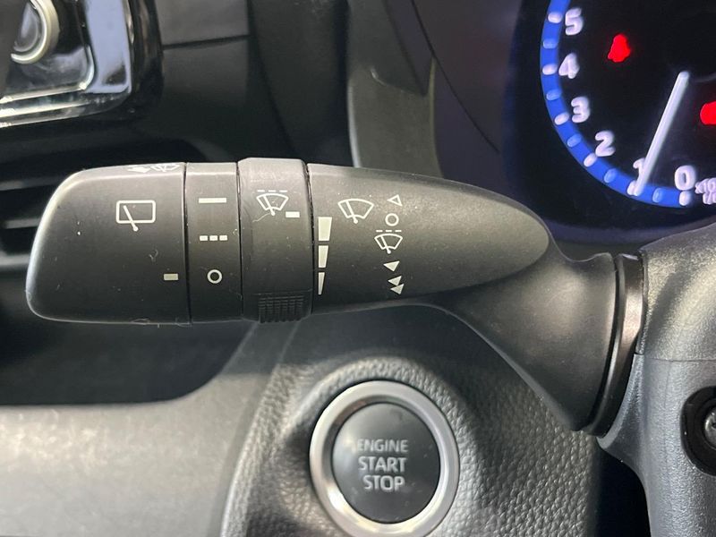2022 Toyota Yaris Cross 5BA-MXPB10 (UW-6a9e2c527dc2e)[20]