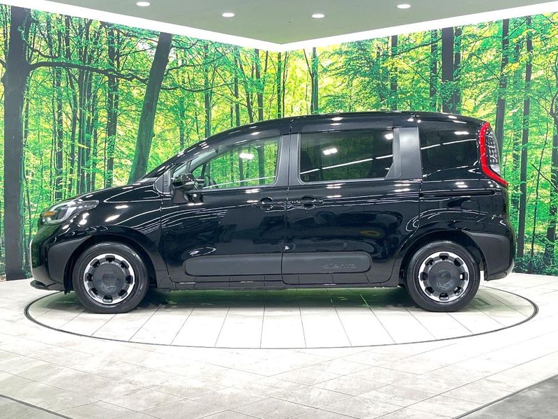 2022 Toyota Sienta 5BA-MXPC10G (UW-6a9e2c53ec68d)[10]