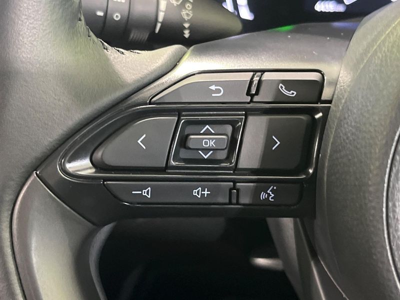 2024 Toyota Yaris Cross 6AA-MXPJ10 (UW-6a9e2c6298428)[18]