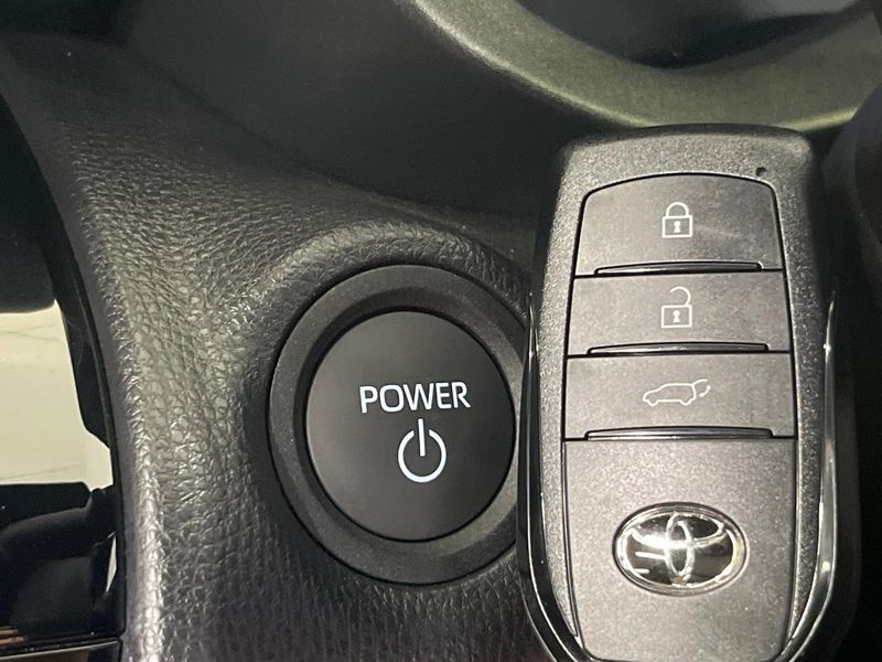 2024 Toyota Yaris Cross 6AA-MXPJ10 (UW-6a9e2c6298428)[20]