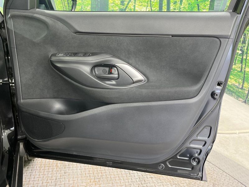 2025 Toyota Yaris Cross 6AA-MXPJ10 (UW-6a9e2c642df86)[6]