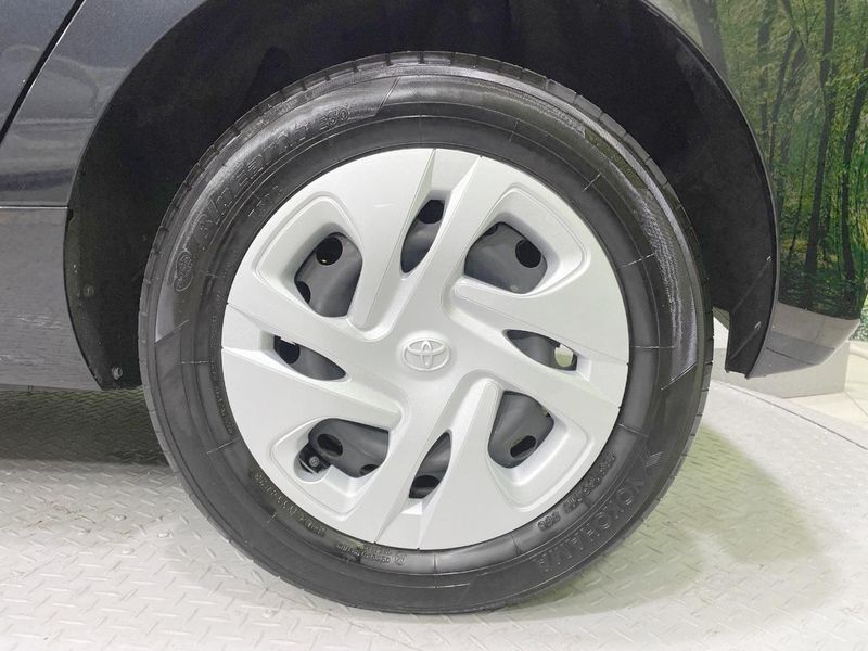 2025 Toyota Aqua 6AA-MXPK16 (UW-6a9e2c6f569d4)[19]