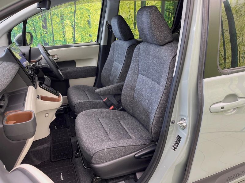 2022 Toyota Sienta 6AA-MXPL10G (UW-6a9e2c6fc1f19)[18]