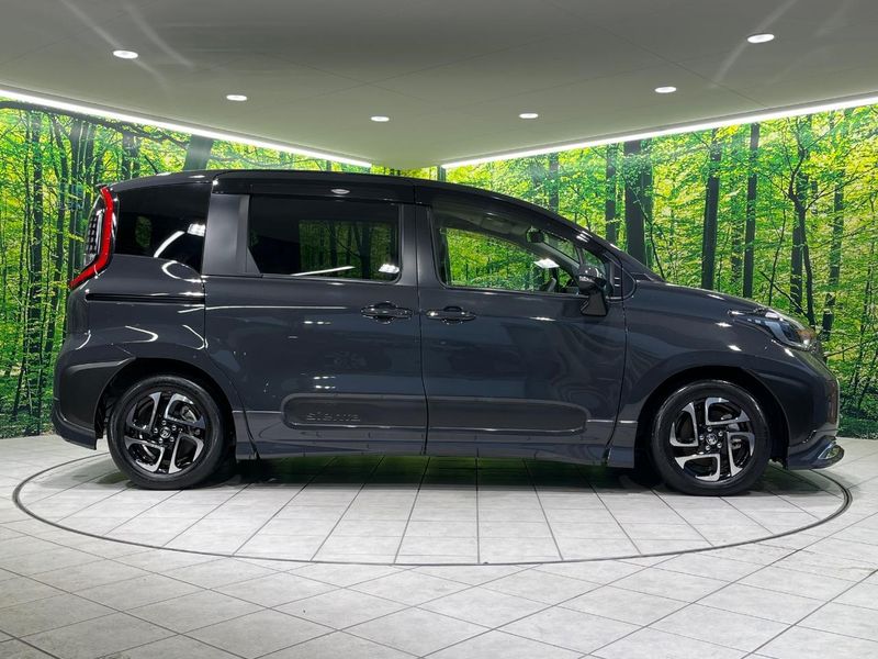 2023 Toyota Sienta 6AA-MXPL10G (UW-6a9e2c7273a47)[6]