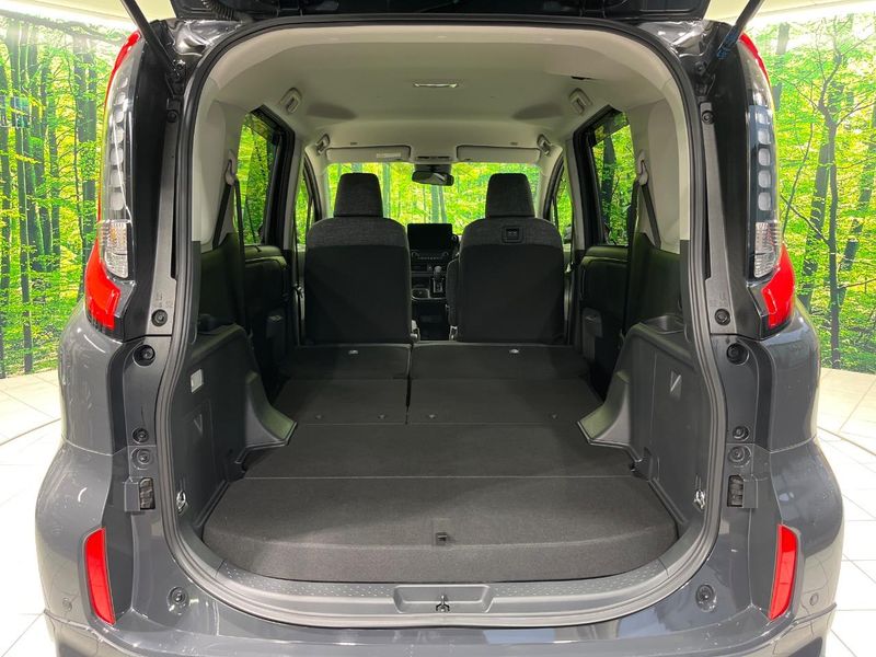 2023 Toyota Sienta 6AA-MXPL10G (UW-6a9e2c7273a47)[17]