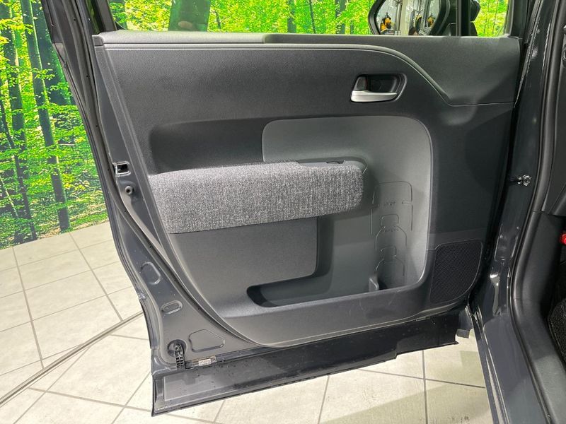 2023 Toyota Sienta 6AA-MXPL10G (UW-6a9e2c7273a47)[11]