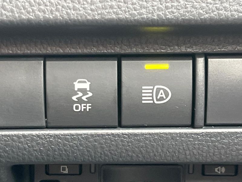 2025 Toyota Harrier 6BA-MXUA80 (UW-6a9e2c88ef2f8)[9]