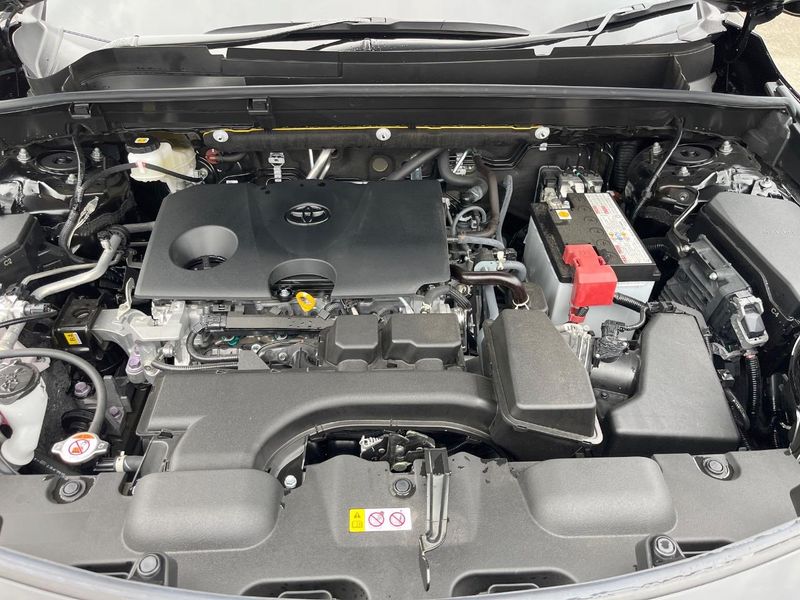 2025 Toyota Harrier 6BA-MXUA80 (UW-6a9e2c88ef2f8)[28]