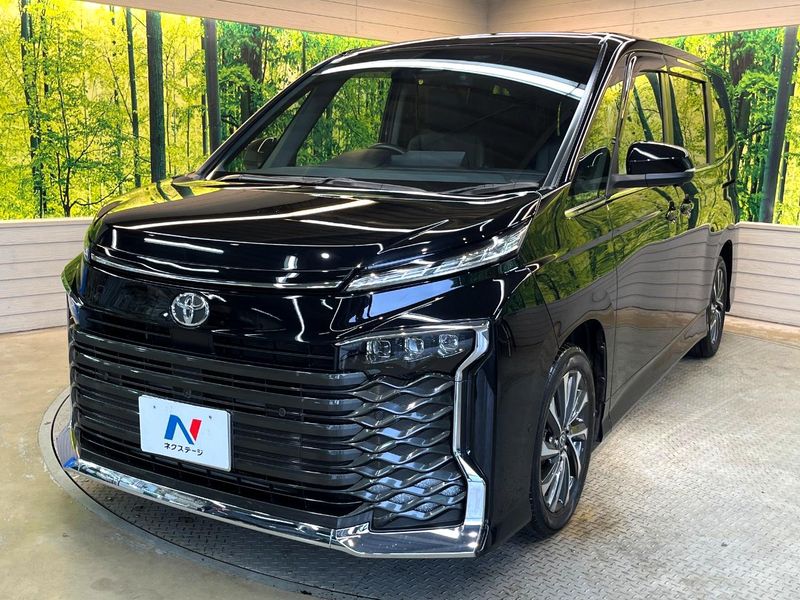 2023 Toyota Voxy 6BA-MZRA90W (UW-6a9e2c989fc4b)[7]