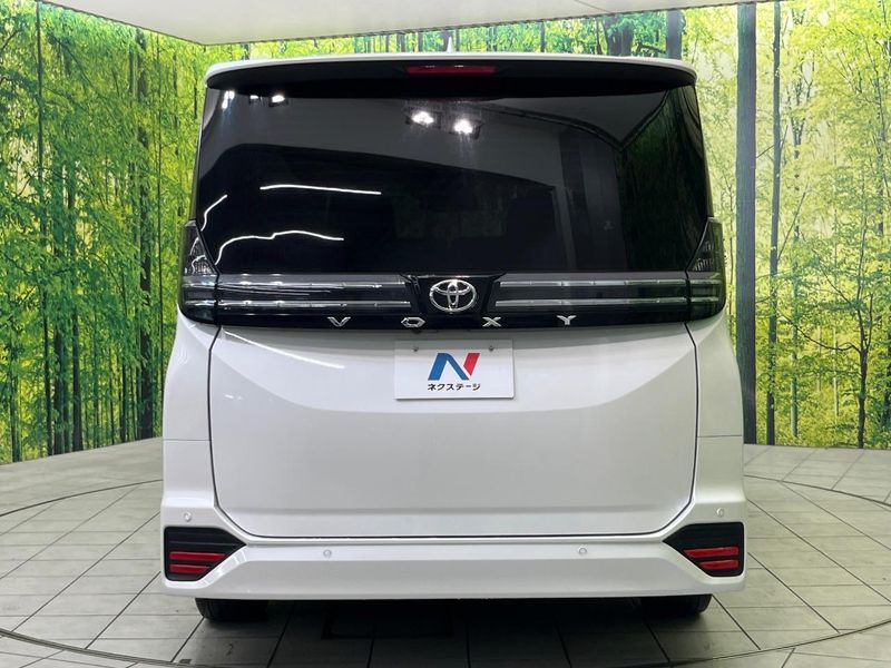 2023 Toyota Voxy 6BA-MZRA90W (UW-6a9e2c9b97680)[18]