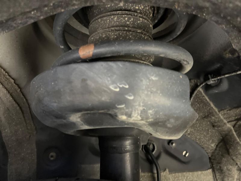 2024 Toyota Voxy 6BA-MZRA90W (UW-6a9e2ca0a7536)[6]