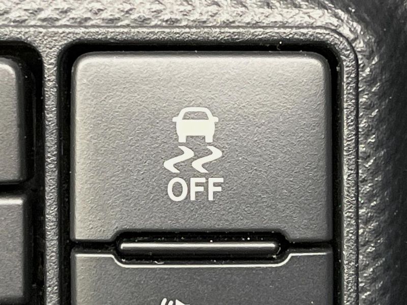 2017 Toyota Aqua DAA-NHP10 (UW-6a9e2cb330565)[15]