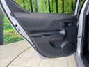 2017 Toyota Aqua DAA-NHP10 (UW-6a9e2cb45d367)[16]