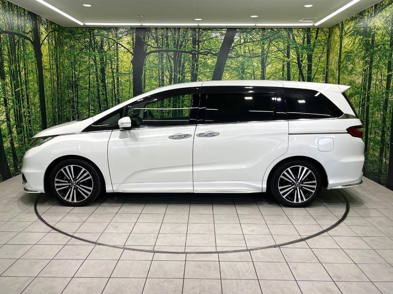 2014 Honda Odyssey DBA-RC1 (UW-6a9e2cd2498b6)[21]