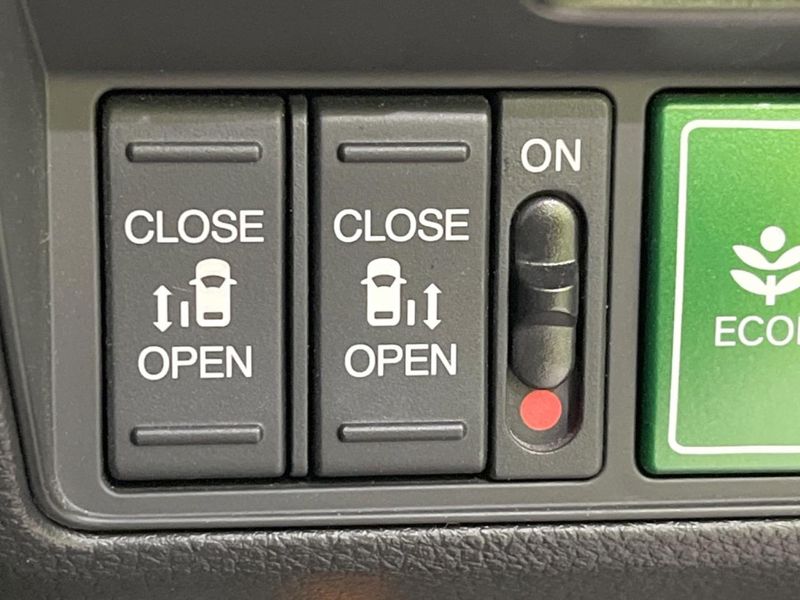 2018 Honda Odyssey Hybrid 6AA-RC4 (UW-6a9e2cd67fa3d)[28]