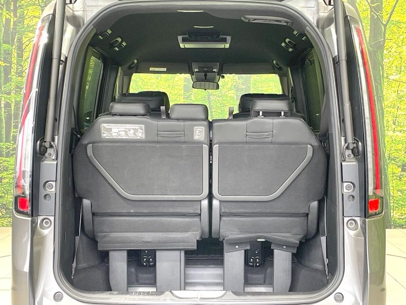 2023 Honda Step Wagon 6AA-RP8 (UW-6a9e2cdf78a43)[8]